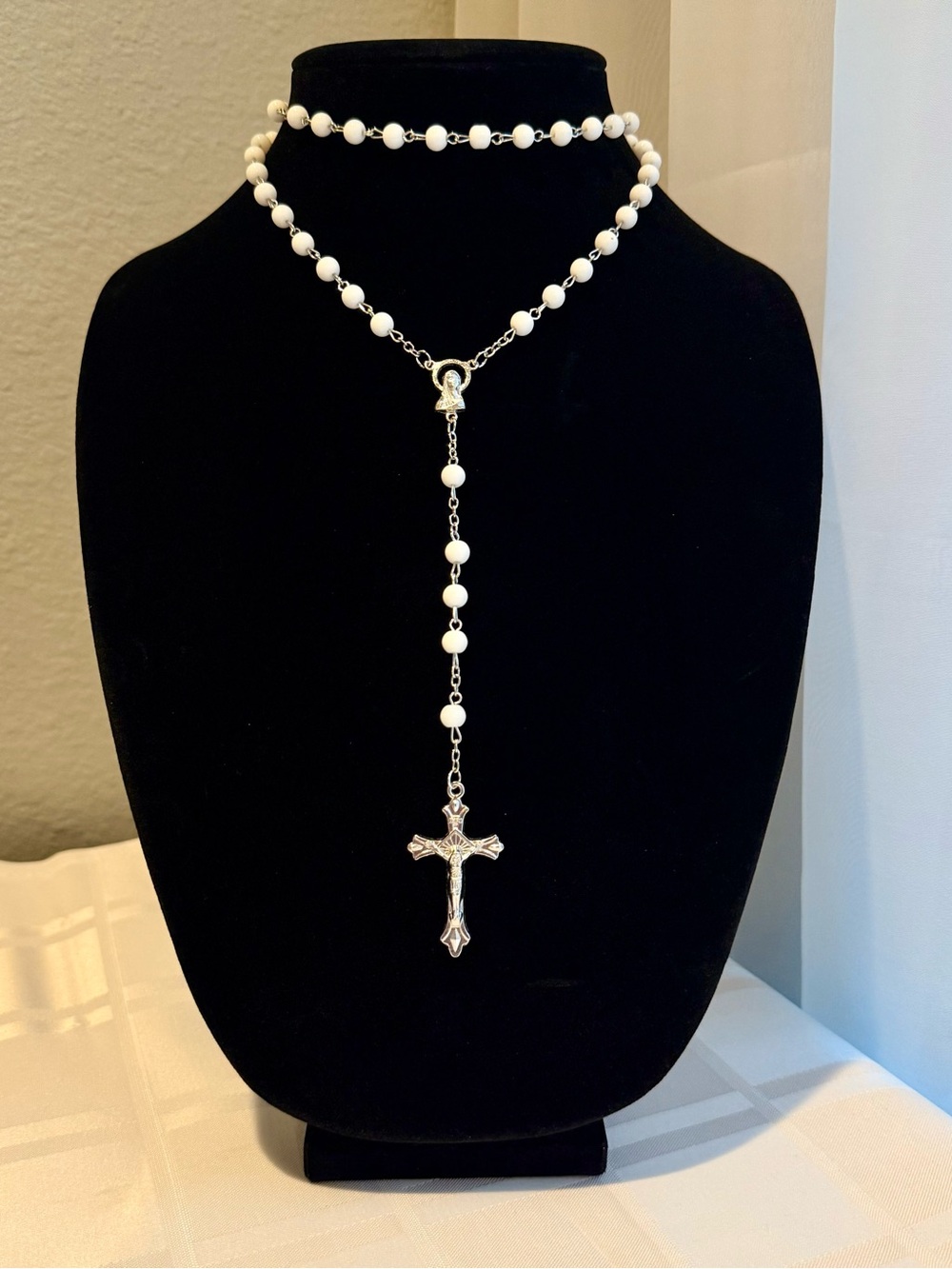 White Round Pressed Glass Prayer Rosary